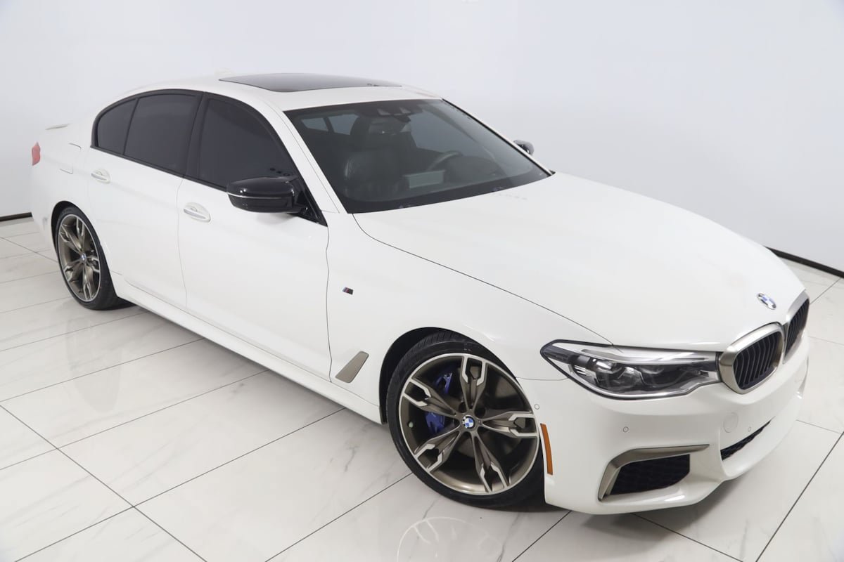 Used 2018 BMW M550i xDrive AWD/4WD image 18