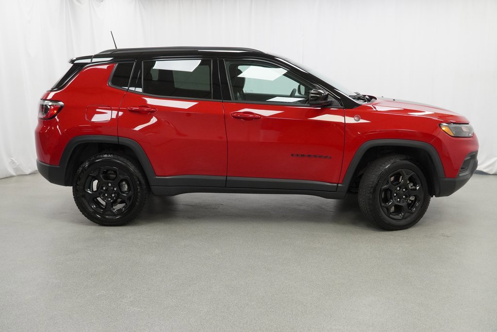 Certified 2024 Jeep Compass Trailhawk image 12