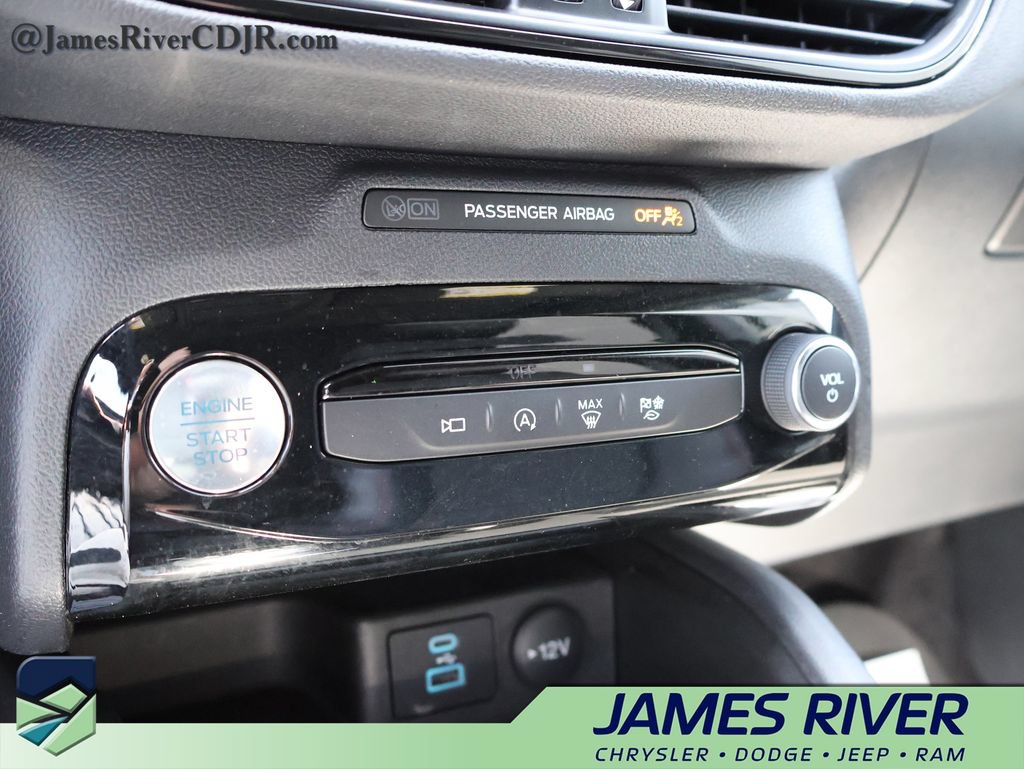 Used 2023 Ford Escape ST-Line Select w/ Tech Pack #2 AWD/4WD image 37