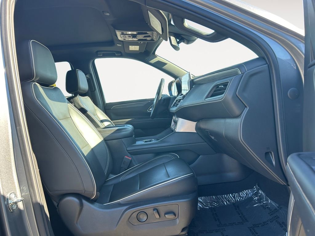 Used 2021 GMC Yukon SLT w/ SLT Luxury Plus Package image 10