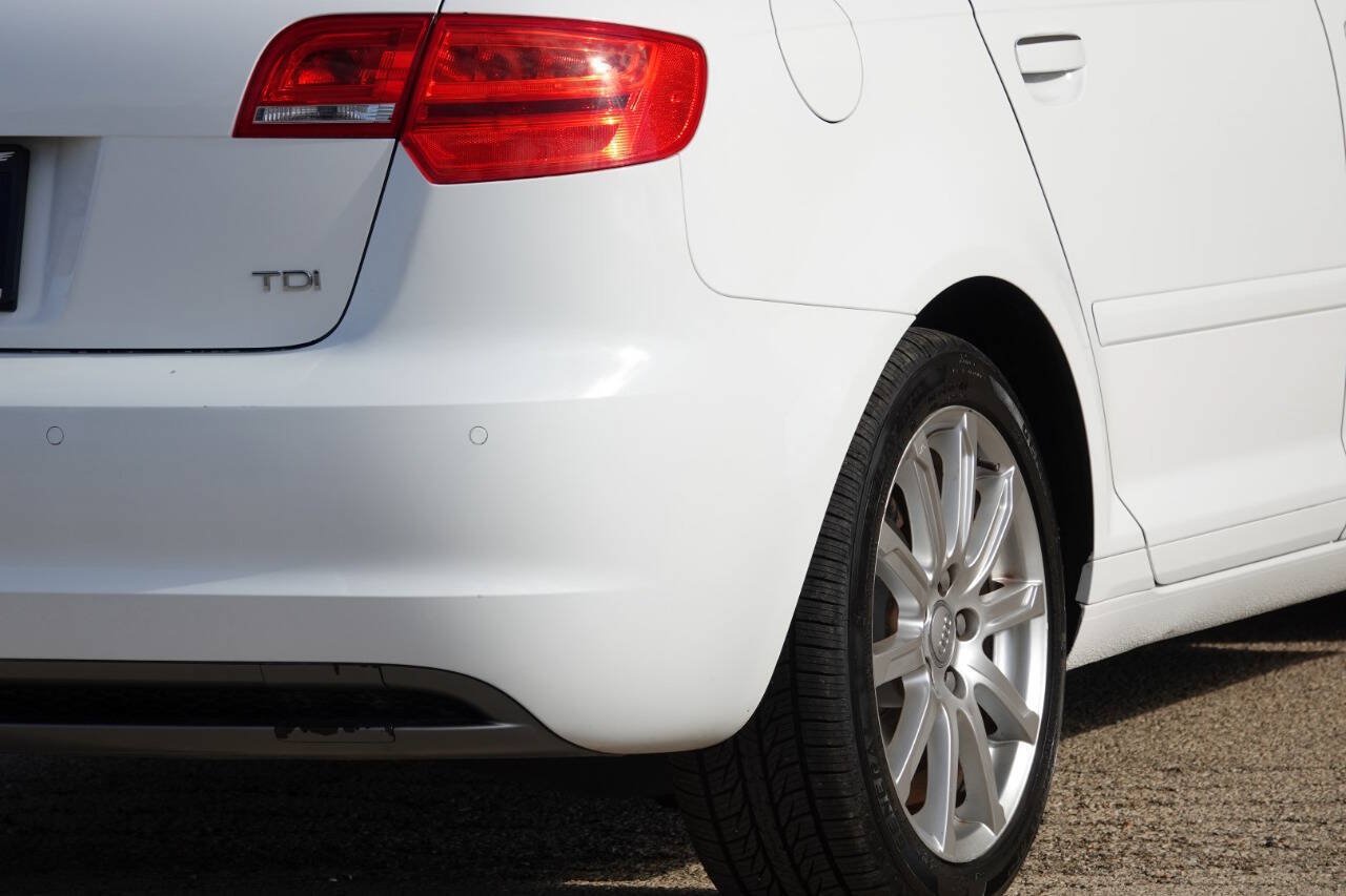 Used 2012 Audi A3 TDI Premium Plus w/ Premium Plus Package FWD image 21