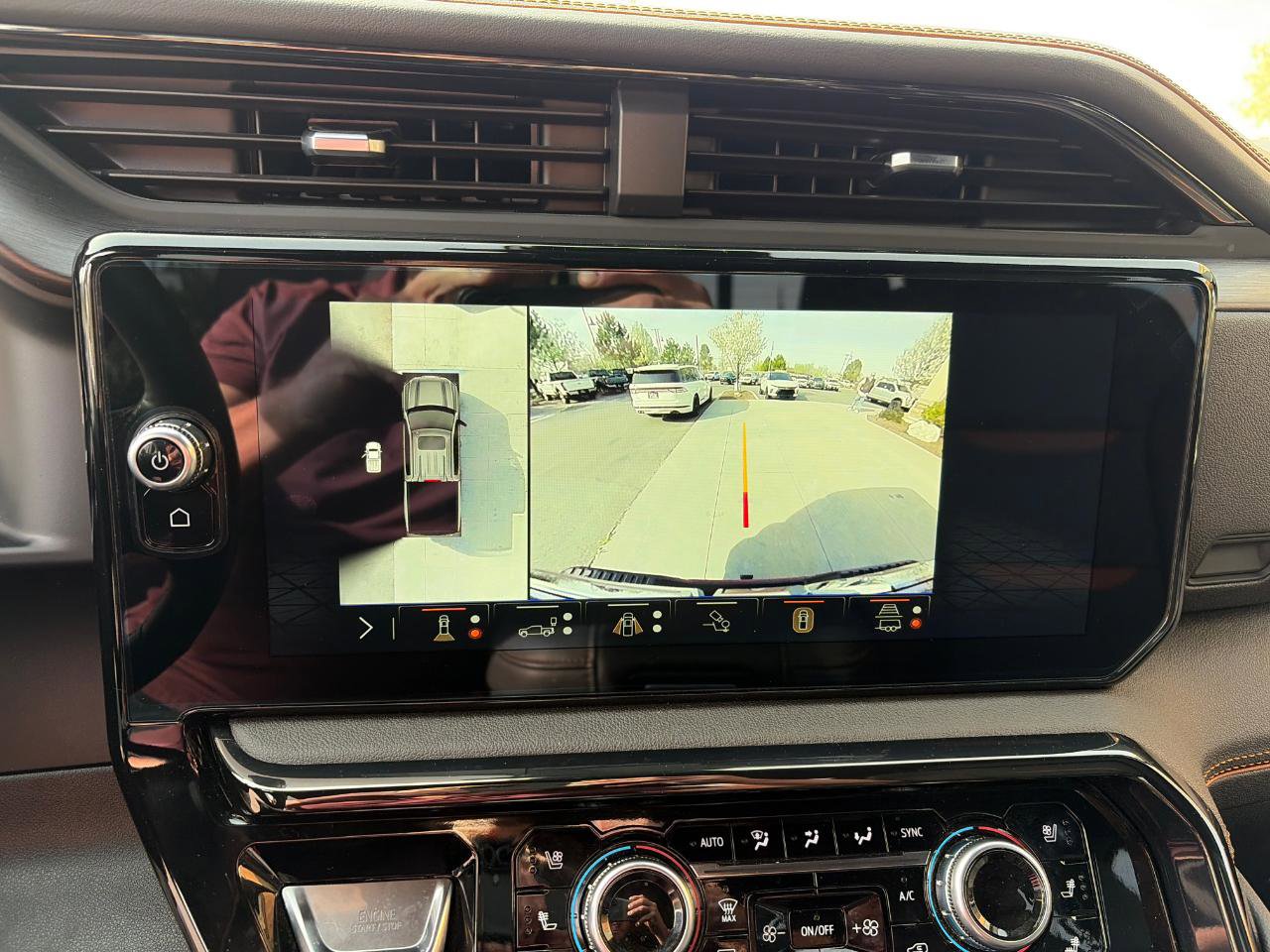 Used 2025 GMC Sierra 1500 AT4 w/ AT4 Premium Package image 22