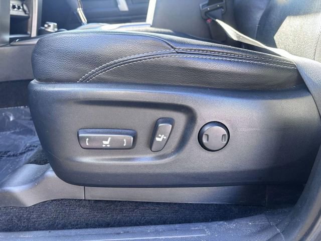 Used 2023 Toyota 4Runner Limited AWD/4WD image 12