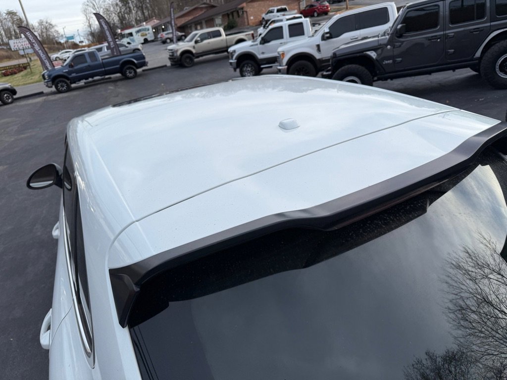 Used 2013 Porsche Cayenne Turbo w/ Premium Pkg Plus image 33