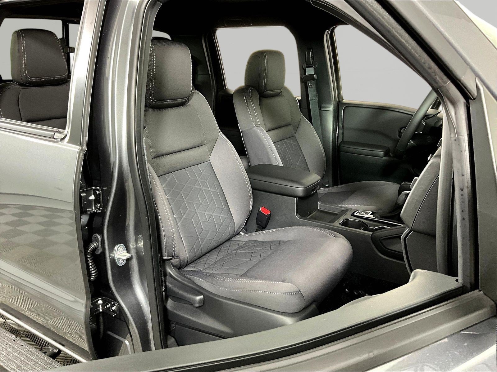 New 2027 Nissan Frontier SV w/ SV Convenience Package AWD/4WD image 18