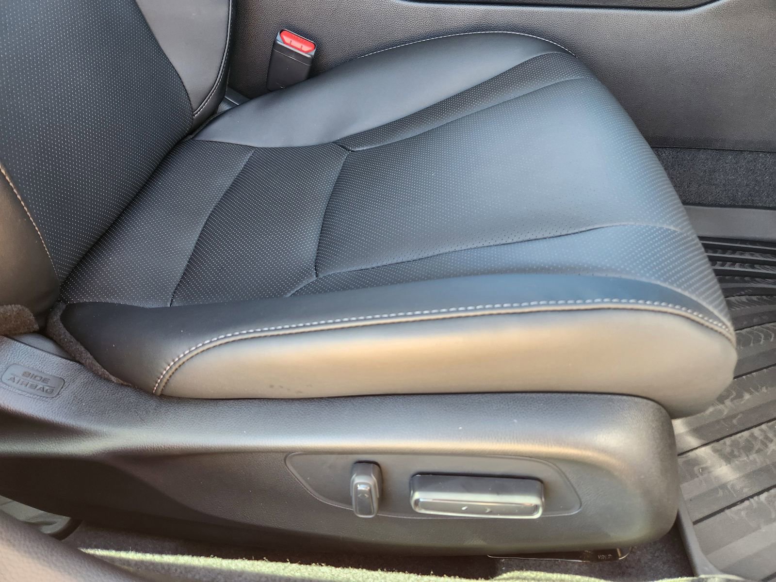 New 2025 Honda Accord EX-L image 22