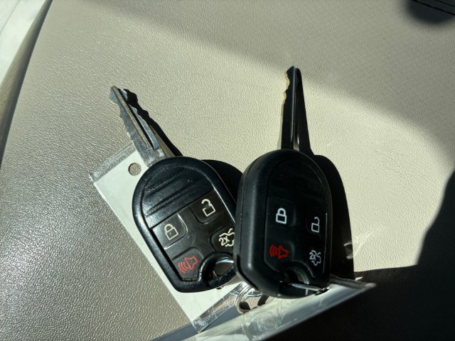 Used 2013 Lincoln Navigator L 2WD w/ HD Trailer Tow Pkg image 30