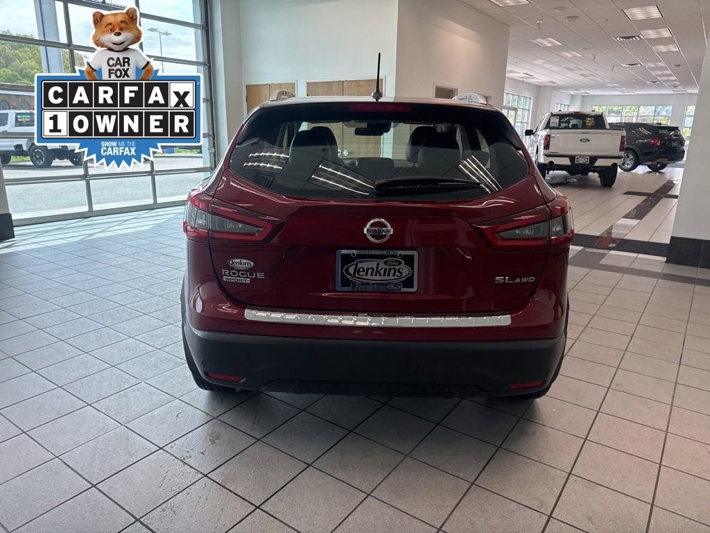 Used 2022 Nissan Rogue Sport SL AWD/4WD image 15