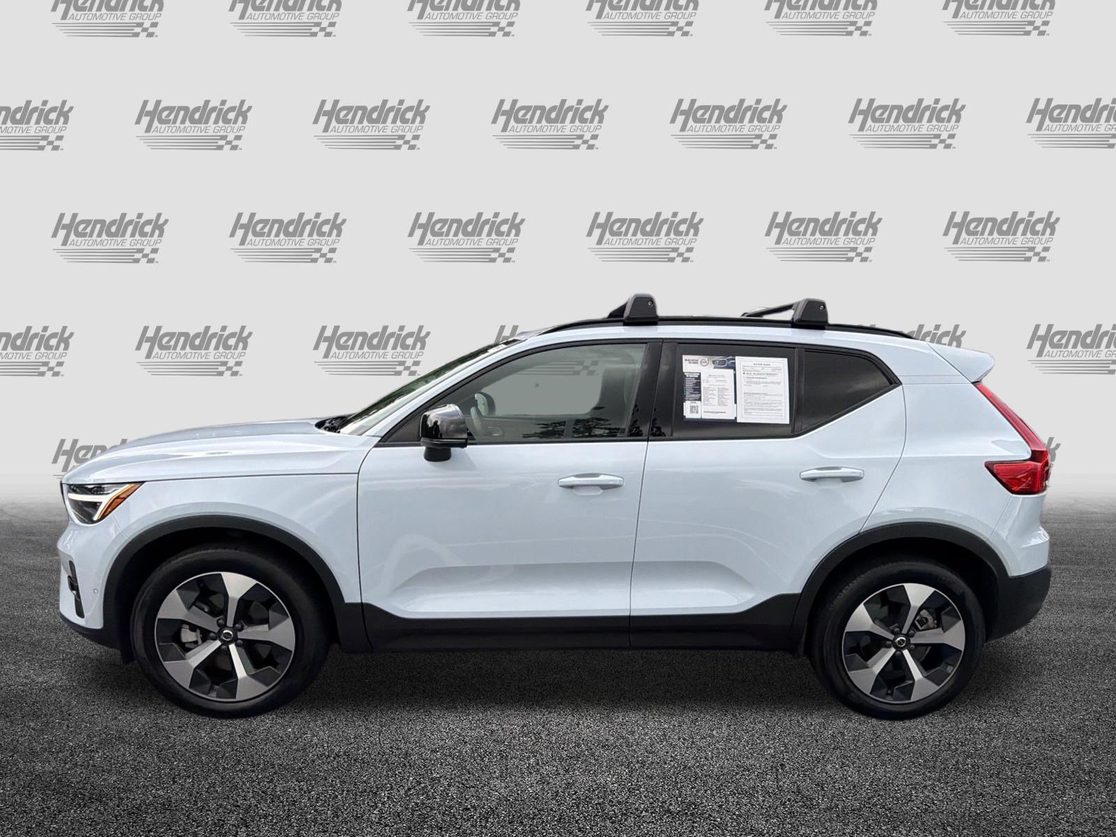 Certified 2026 Volvo XC40 B5 Plus w/ Protection Package Premier AWD/4WD image 7