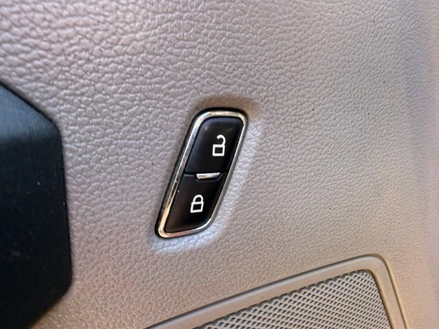 Used 2019 Ford F350 XL w/ Power Equipment Group AWD/4WD image 10