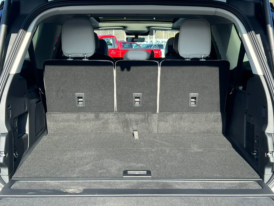 New 2026 Lincoln Navigator L Reserve w/ Jet Appearance Package image 33