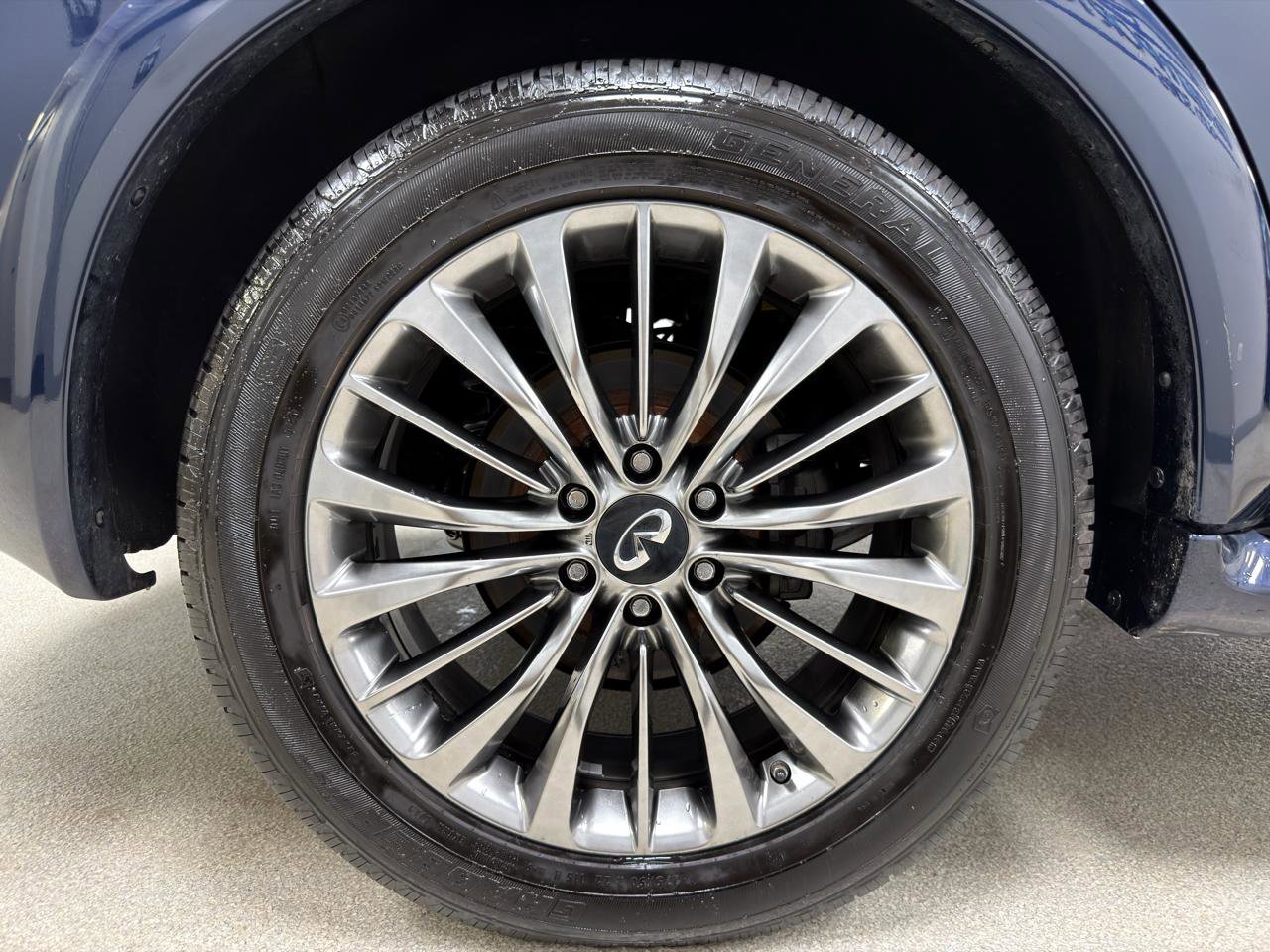 Used 2019 INFINITI QX80 Luxe w/ 22" Wheel Package image 40