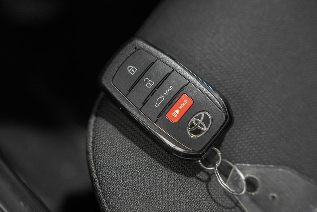 Used 2025 Toyota Corolla LE w/ LE Premium Package FWD image 37