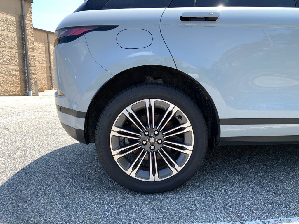 Certified 2024 Land Rover Range Rover Evoque S AWD/4WD image 12