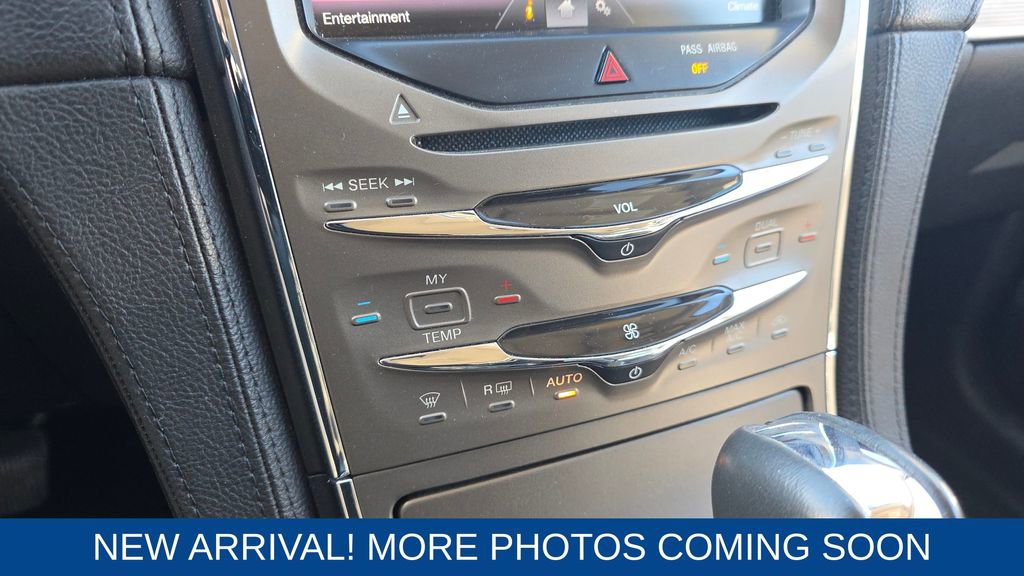 Used 2013 Lincoln MKX AWD image 19