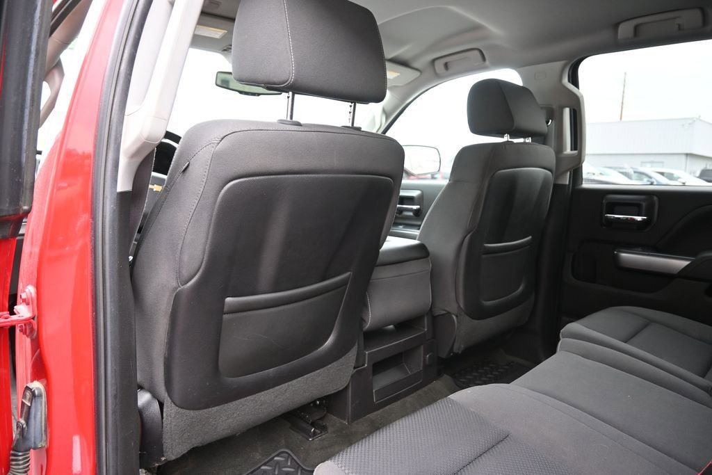Used 2015 Chevrolet Silverado 2500 LT w/ LT Convenience Package AWD/4WD image 21