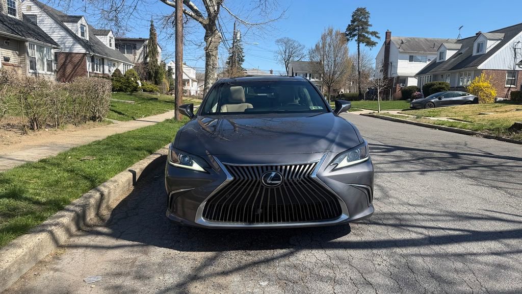 Used 2020 Lexus ES 350 w/ Premium Package image 3