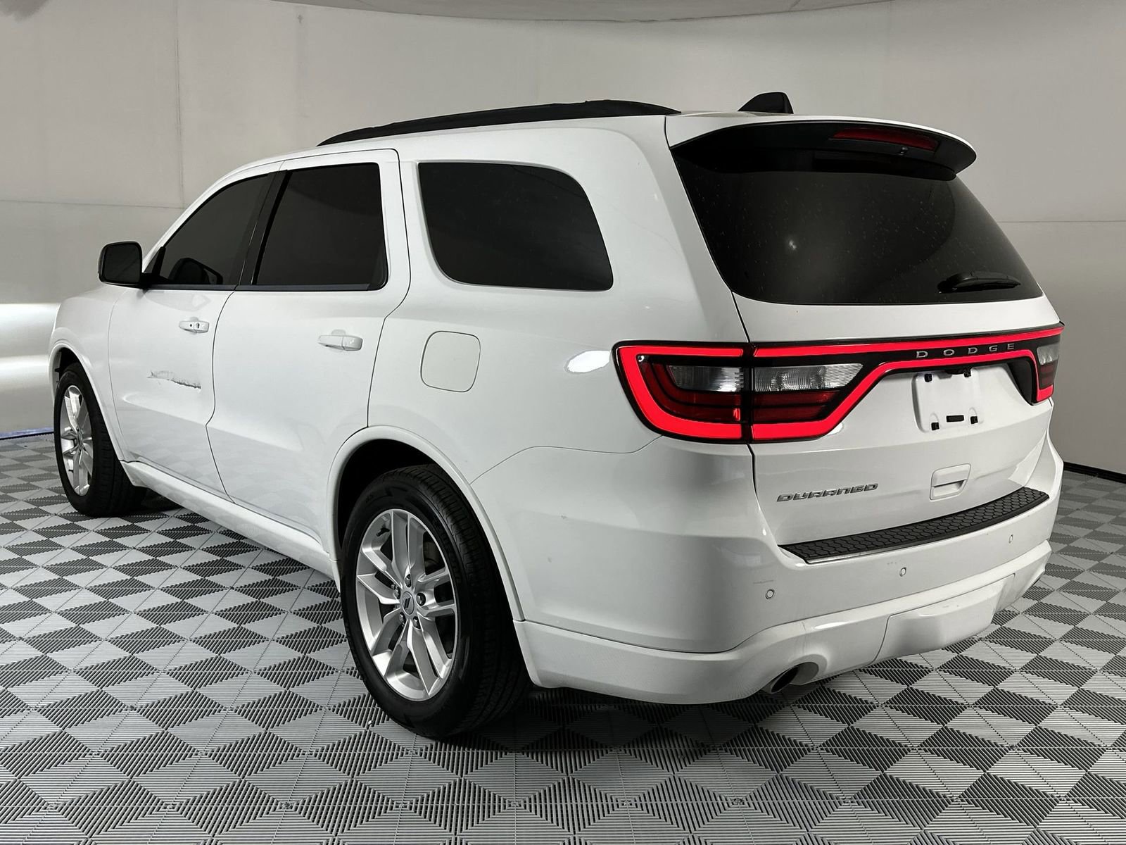 Used 2023 Dodge Durango GT image 6