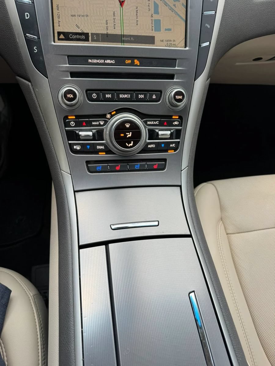 Used 2018 Lincoln MKZ Reserve w/ Technology Package FWD image 24
