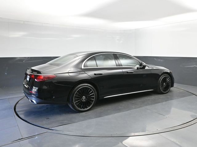 New 2026 Mercedes-Benz E 450 4MATIC Sedan image 15