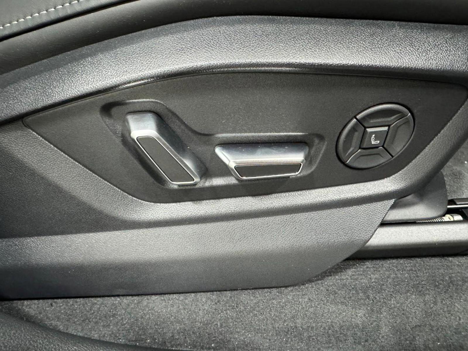 New 2026 Audi SQ8 Prestige image 22