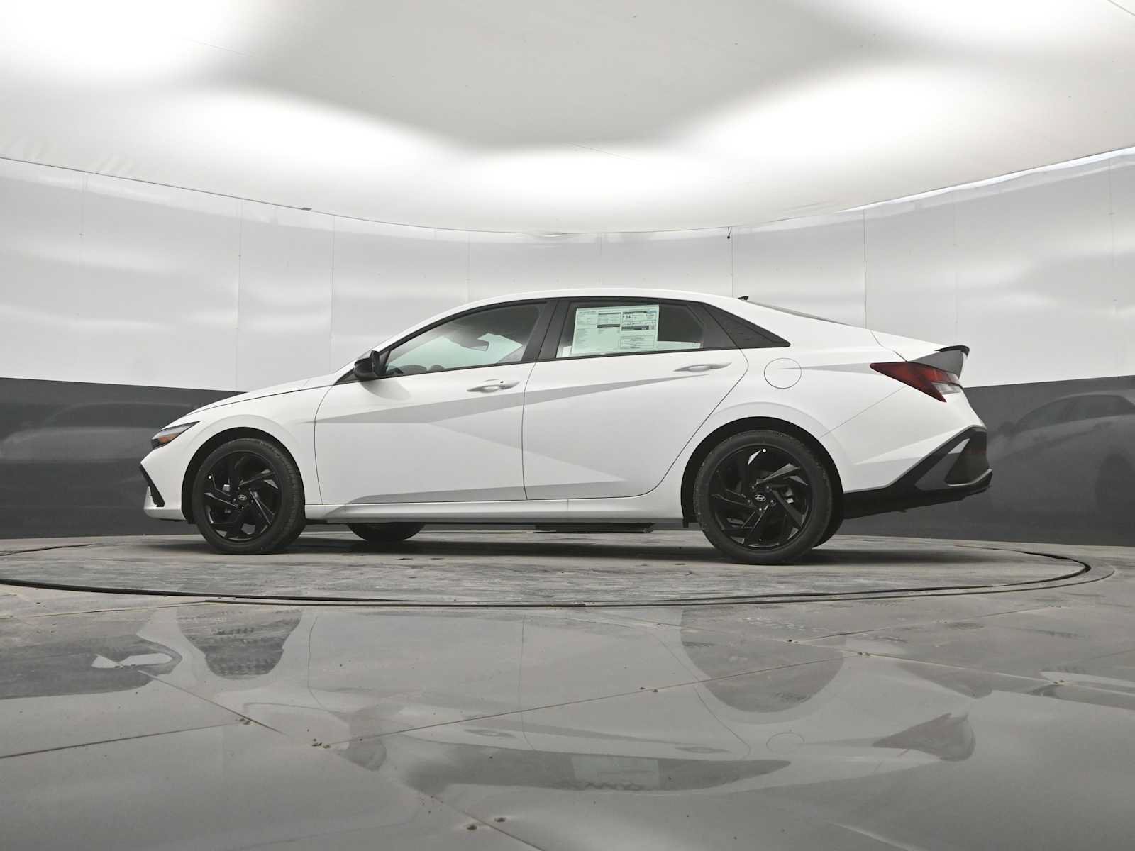 New 2026 Hyundai Elantra SEL Sport FWD image 41