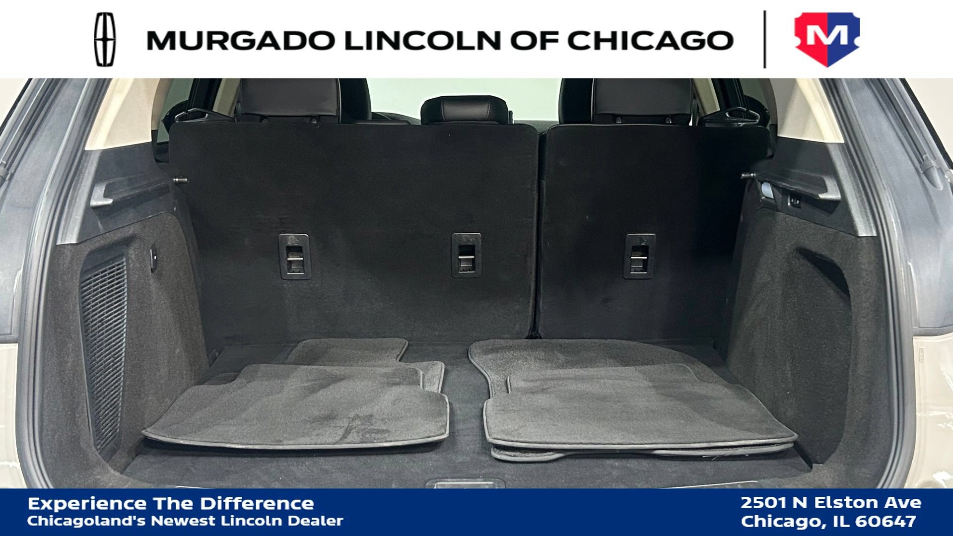 Used 2024 Lincoln Corsair AWD w/ Equipment Group 101A image 35