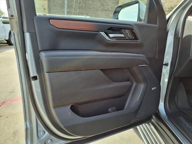 New 2026 GMC Yukon XL Denali w/ Sun & Power Step Package AWD/4WD image 21