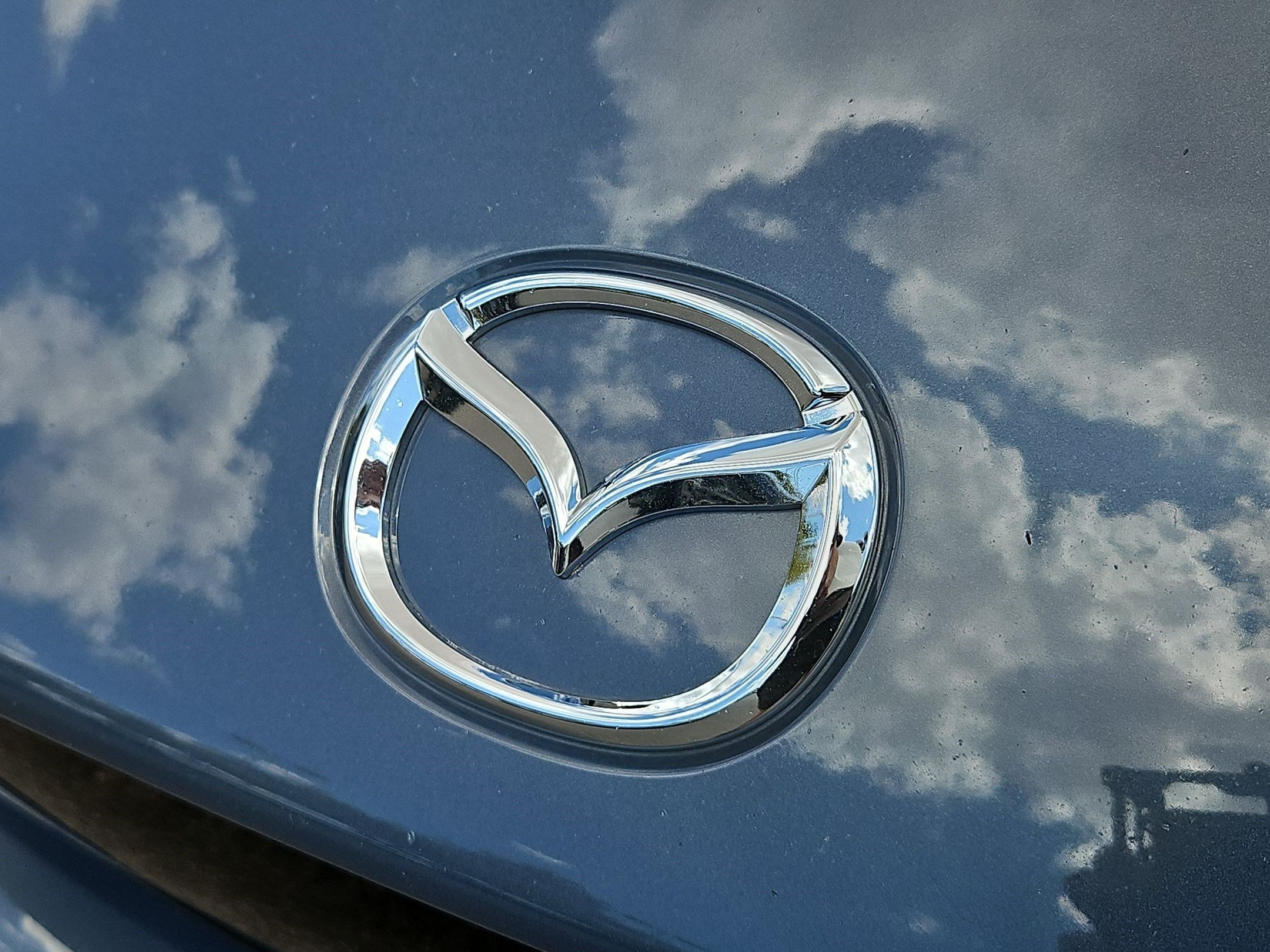 Used 2020 MAZDA MX-5 Miata Club RWD image 24
