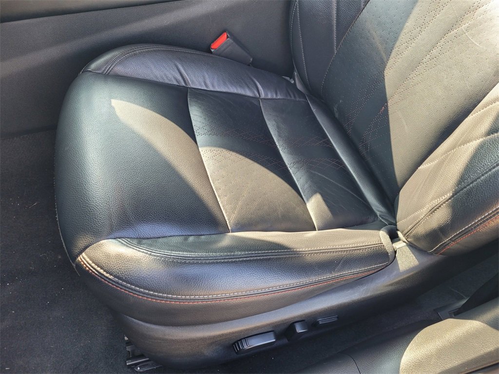 Used 2023 Nissan Altima 2.5 SR w/ SR Premium Package image 11