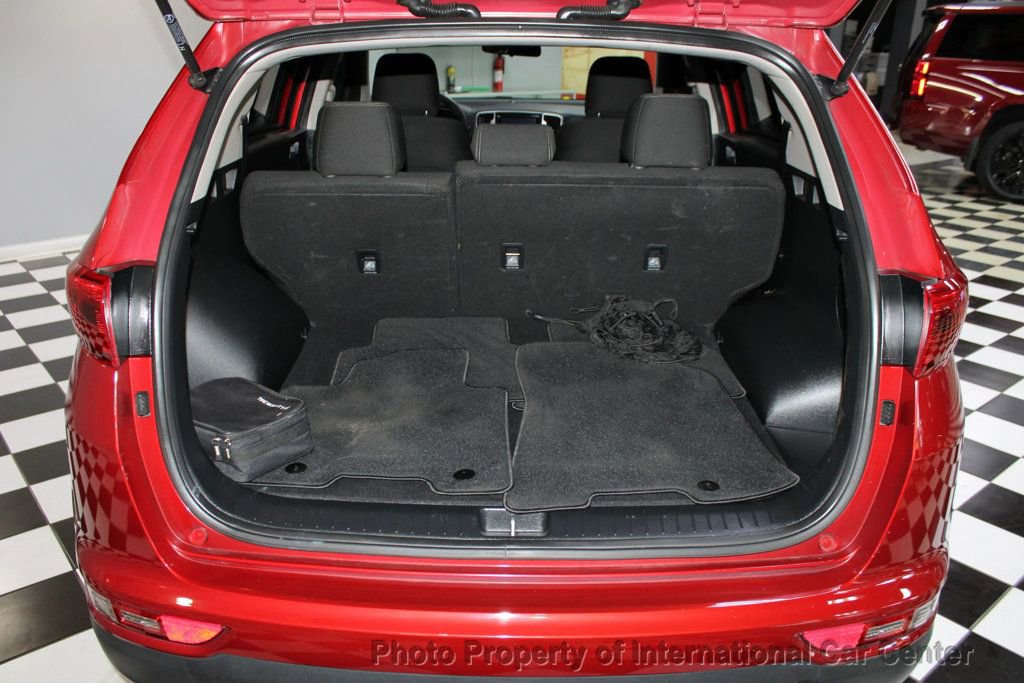 Used 2018 Kia Sportage LX w/ LX Popular Package image 21