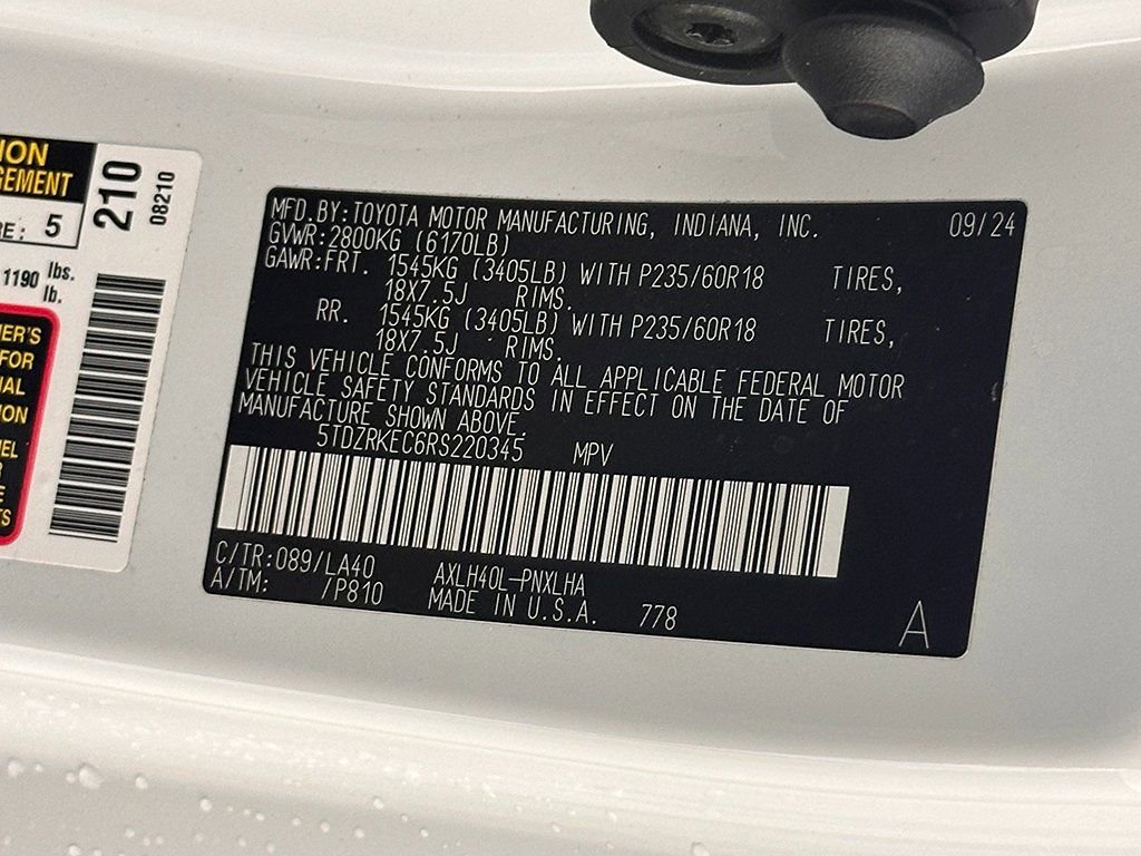 Used 2024 Toyota Sienna Limited FWD image 54