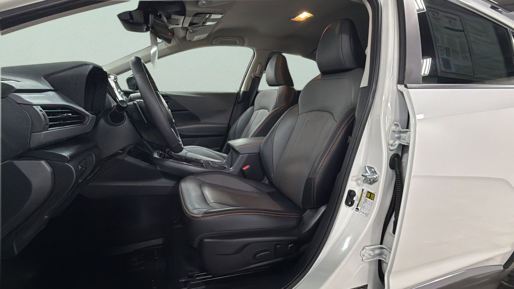 Certified 2026 Subaru Crosstrek 2.5i Limited w/ Crosstrek Mirror Package image 15