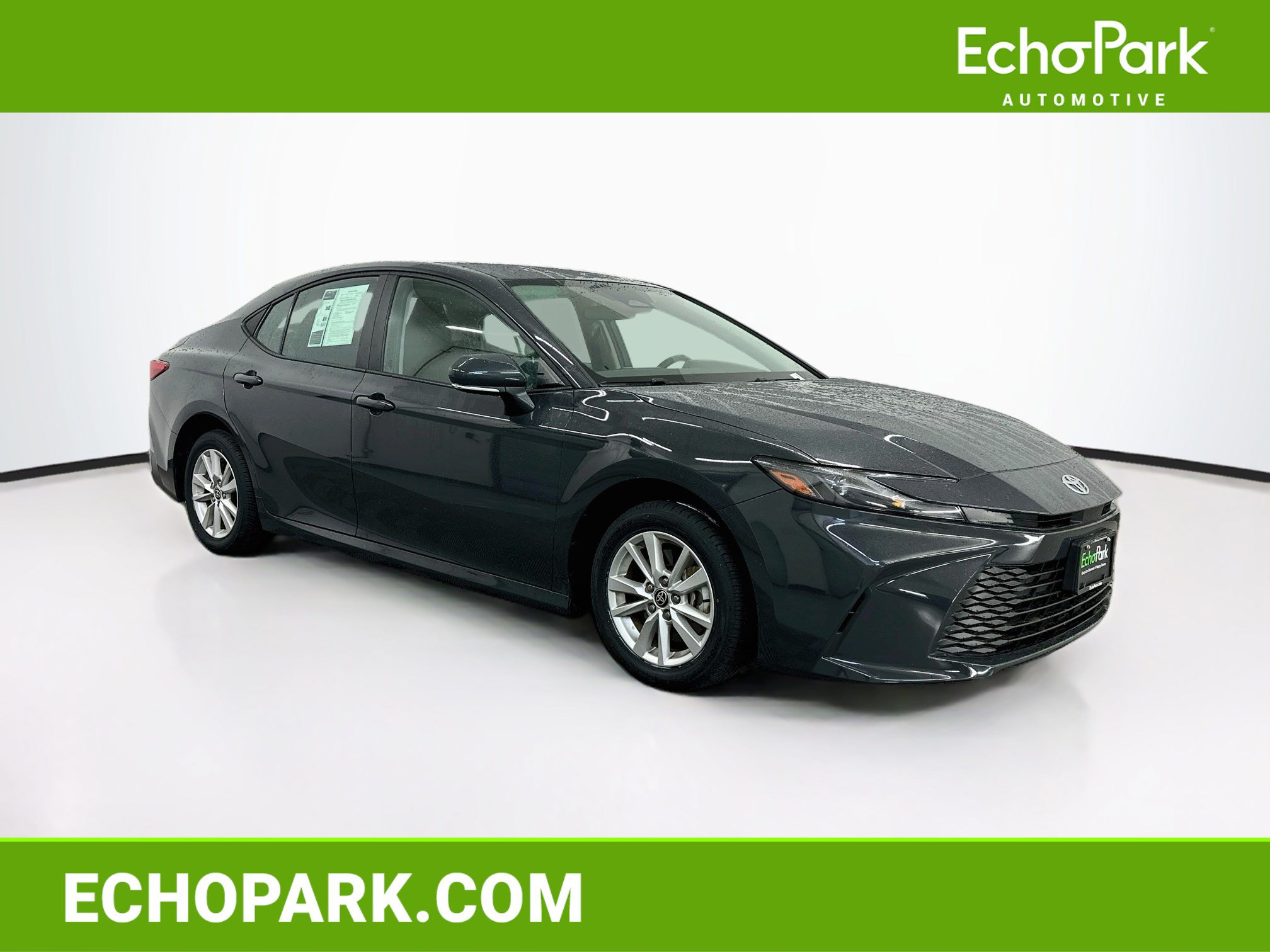 Used 2025 Toyota Camry LE FWD image 1