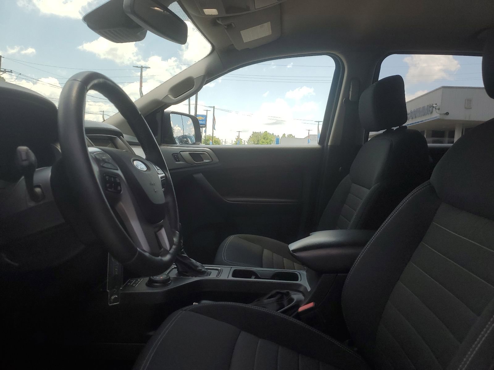 Used 2019 Ford Ranger XLT w/ Equipment Group 302A Luxury AWD/4WD image 8