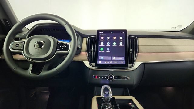 New 2026 Volvo XC90 T8 Plus w/ Protection Package Premier AWD/4WD image 26