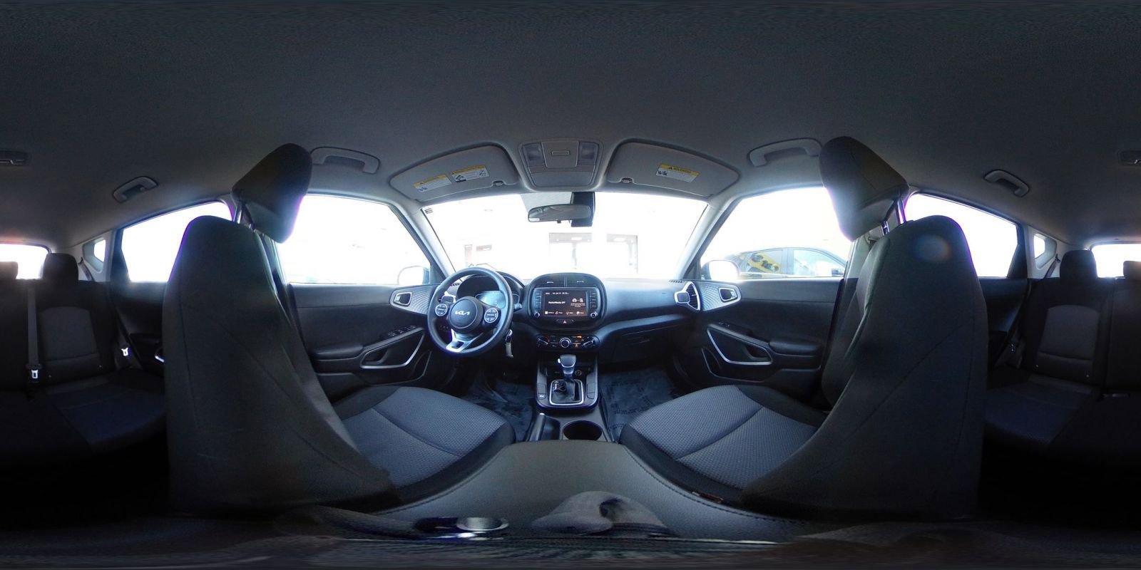 Used 2025 Kia Soul LX w/ LX Technology Package image 39