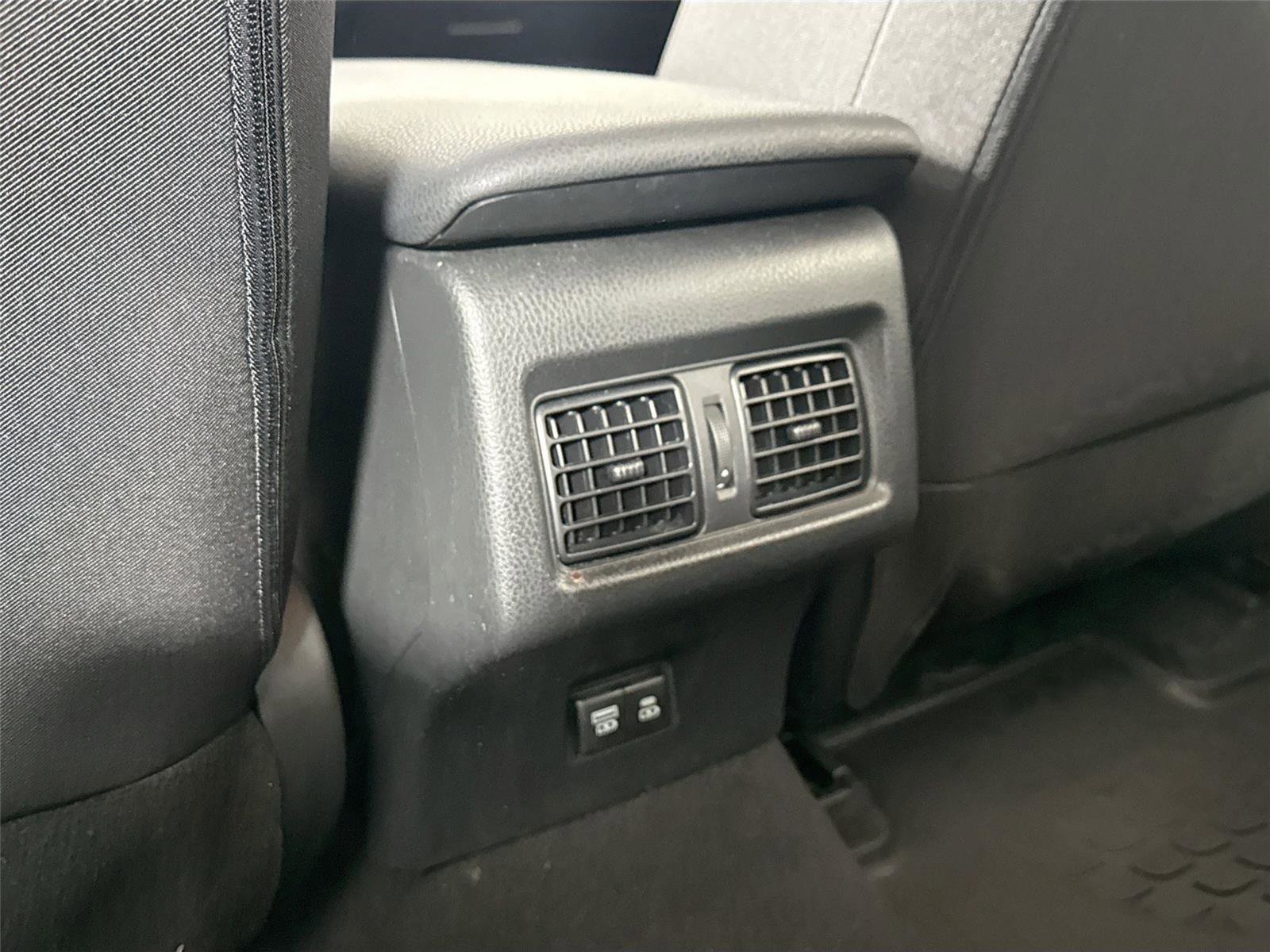 Certified 2025 Toyota Camry LE FWD image 33