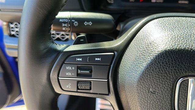 Used 2025 Honda Accord Sport image 14