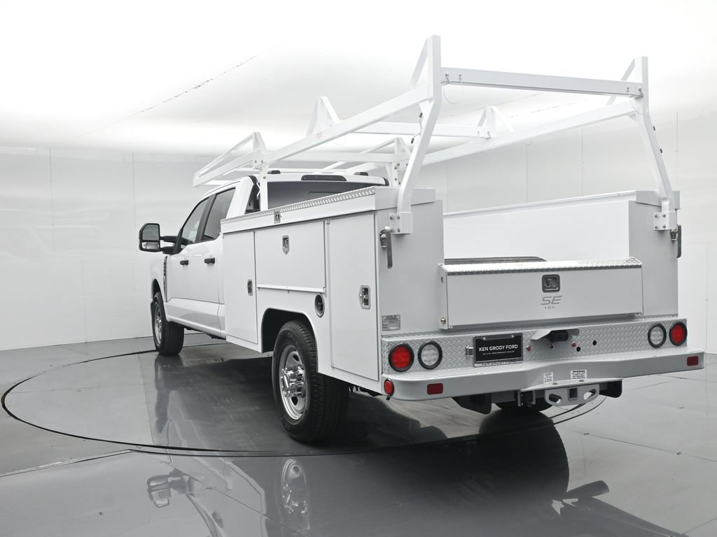 New 2026 Ford F350 XL w/ XL Chrome Package RWD image 32