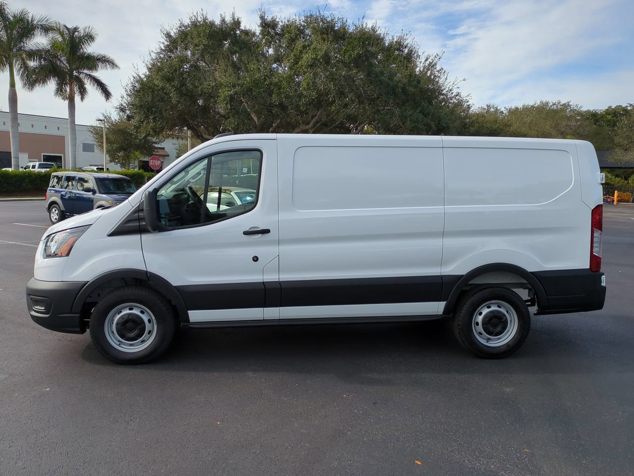 New 2026 Ford Transit 150 Low Roof w/ Load Area Protection Package RWD image 7
