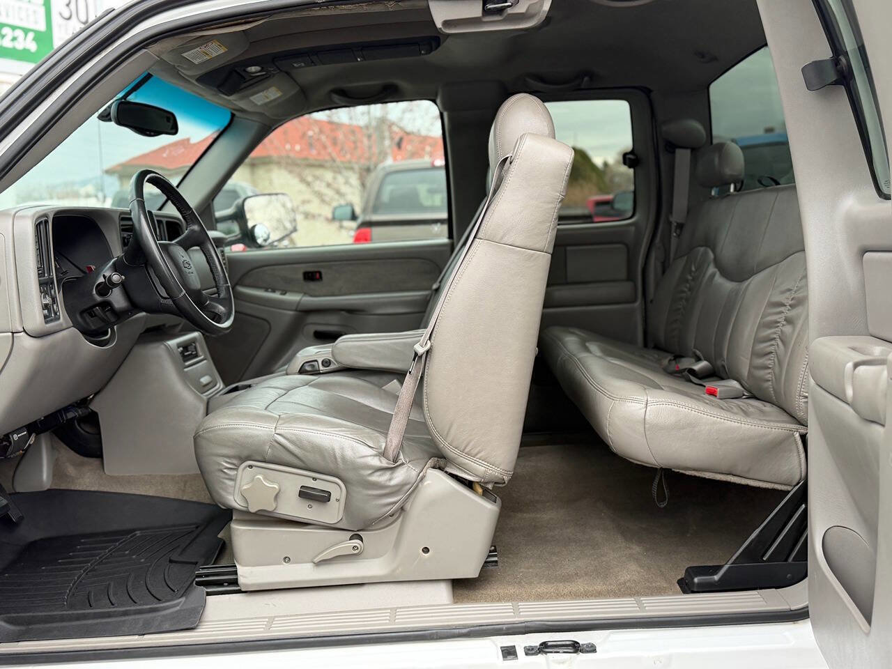 Used 2002 Chevrolet Silverado 3500 LS w/ Electrical Convenience Pkg image 92