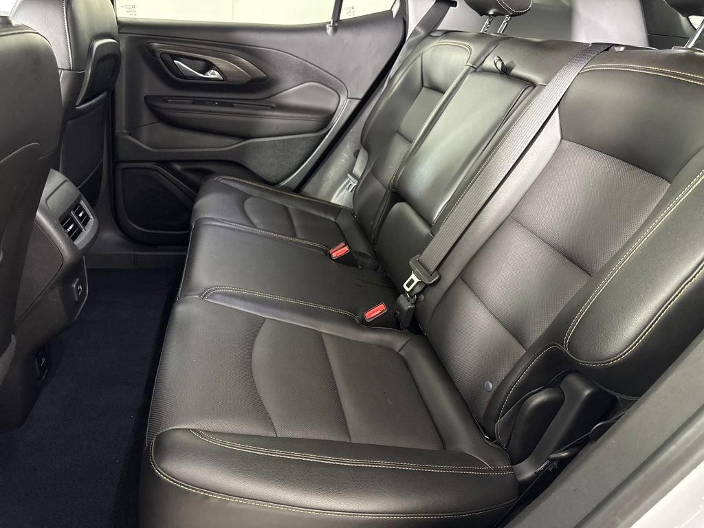 Used 2021 GMC Terrain SLT w/ Infotainment Package II image 12