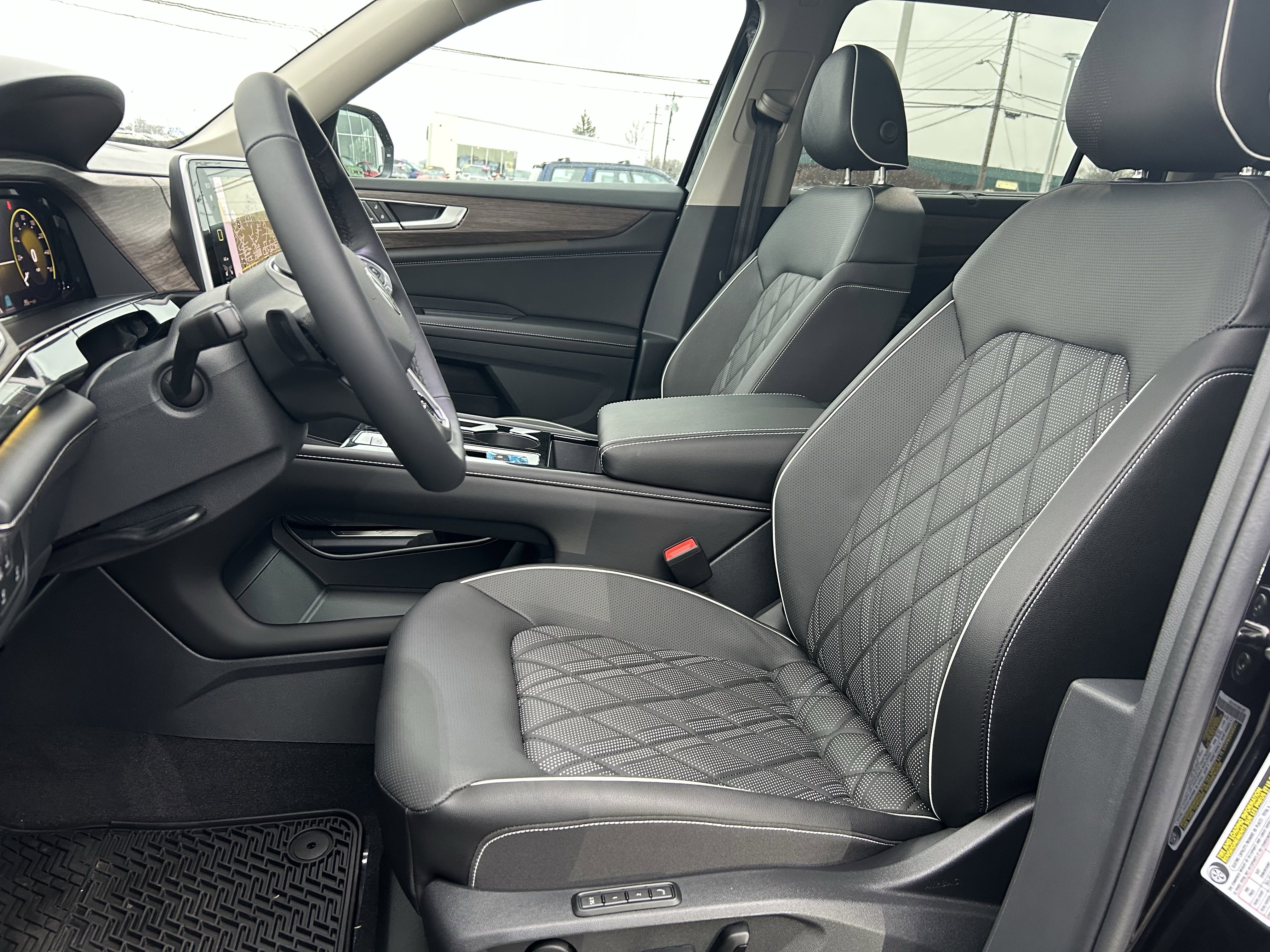 New 2026 Volkswagen Atlas SEL Premium R-Line image 23