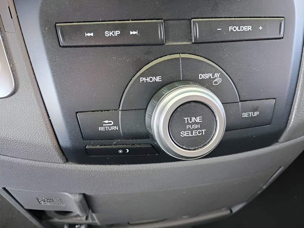 Used 2013 Honda Odyssey LX image 16