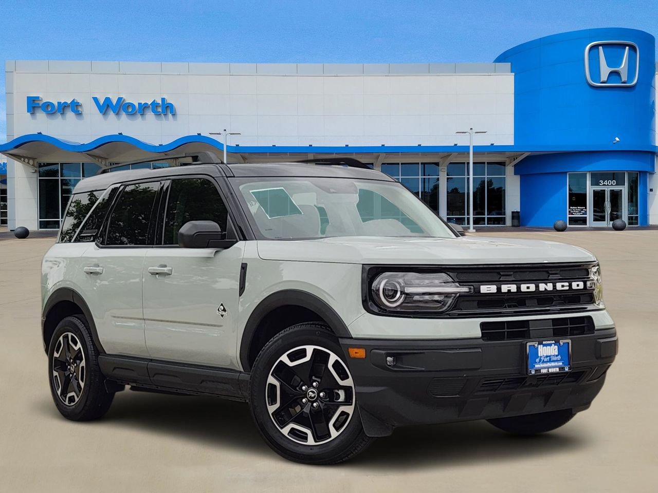 Used 2024 Ford Bronco Sport Outer Banks w/ Tech Package AWD/4WD video 1