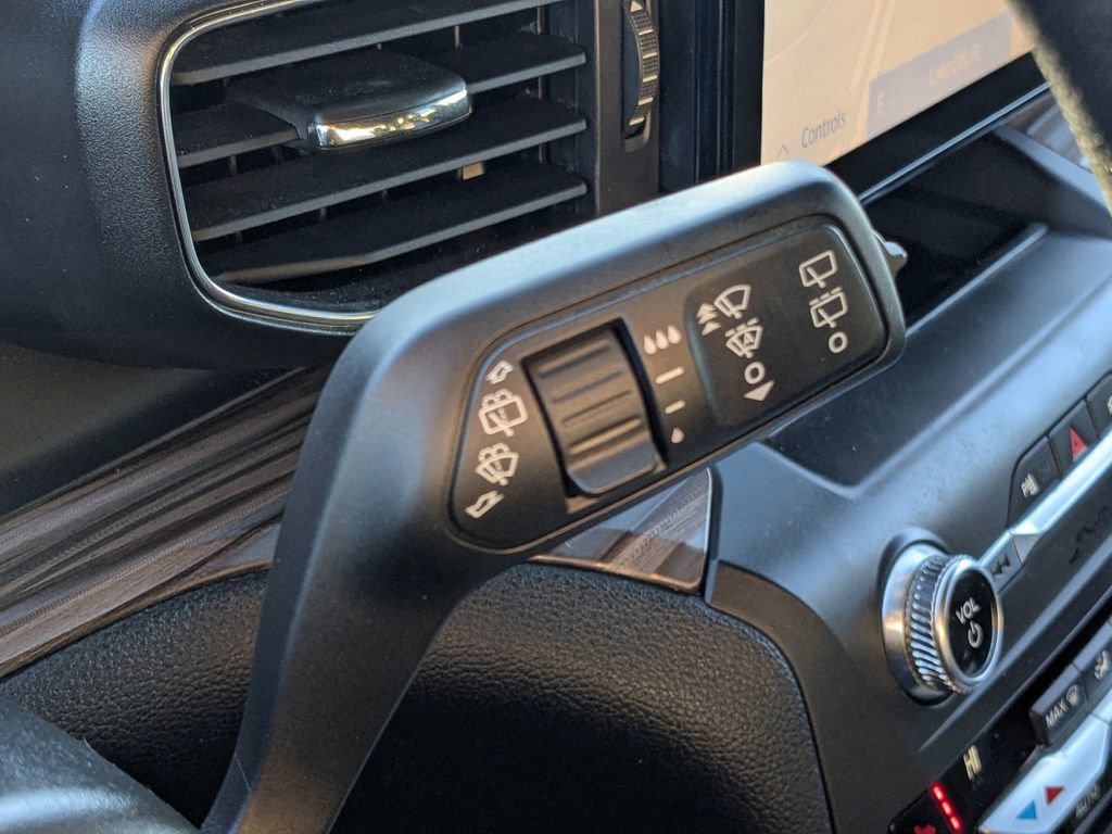 Used 2020 Ford Explorer Limited image 23