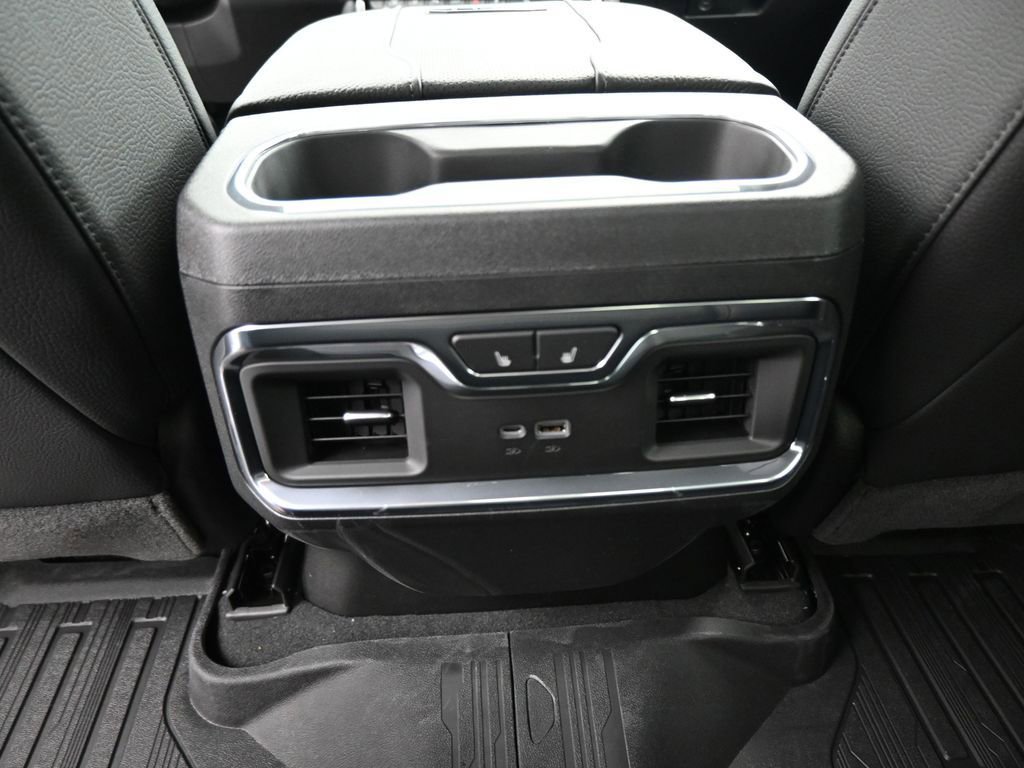 New 2026 GMC Sierra 3500 Denali w/ Denali Reserve Package image 20