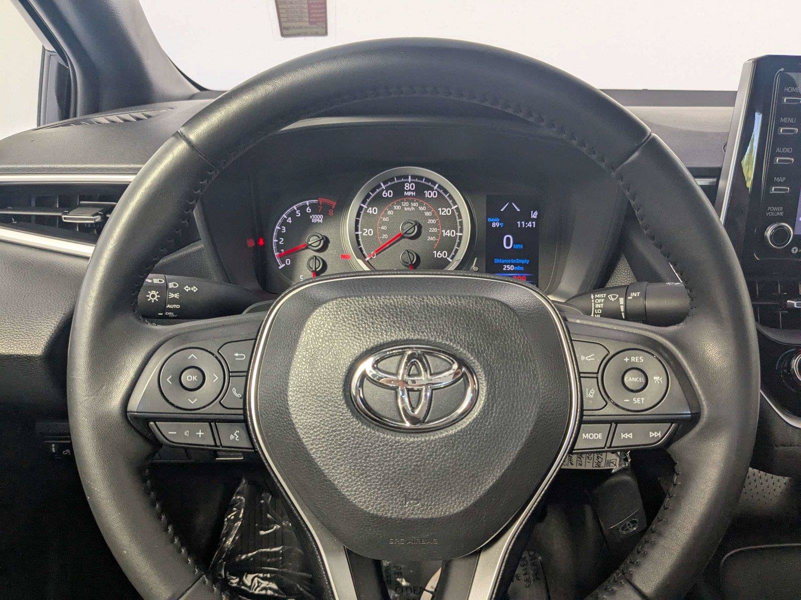 Used 2021 Toyota Corolla SE FWD image 16