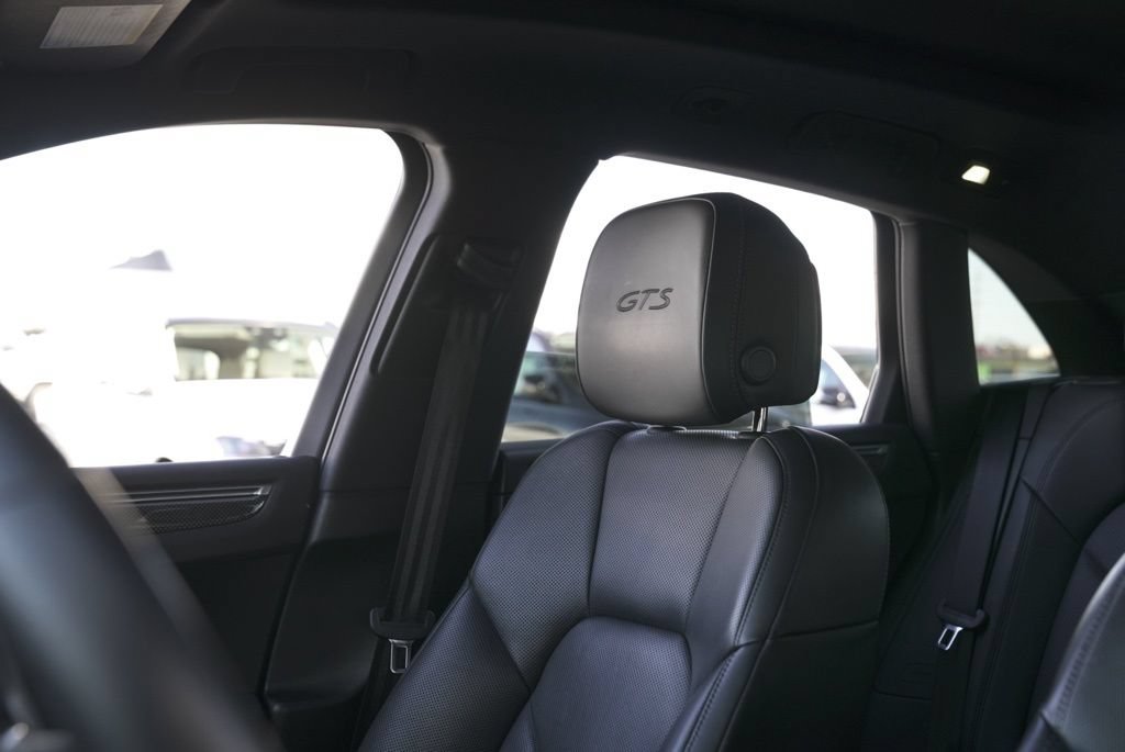 Used 2023 Porsche Macan GTS w/ Premium Package Plus AWD/4WD image 29